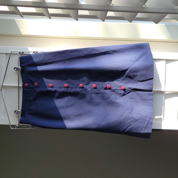 Vintage Navy pencil skirt with purple buttons - Picture 1 of 7